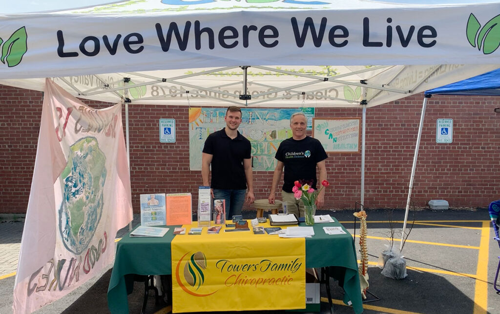 Dr Michael Burgoon and Dr Danny Sanders booth-041925